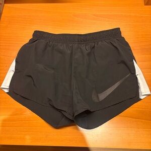 NIKE Women's Black Dri-Fit Athletic Shorts
Excellent condition